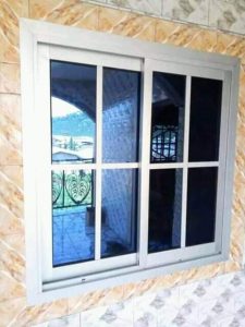 fenêtre sur mesure à Bregnier-Cordon
